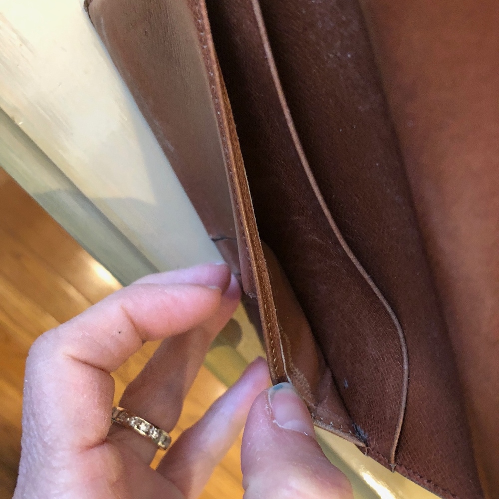 Louis Vuitton Brown Vintage Wallet - Picture 6 of 6